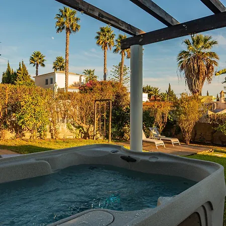 Casa Rubi Villa *