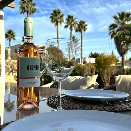 Casa Rubi * Карвоейру